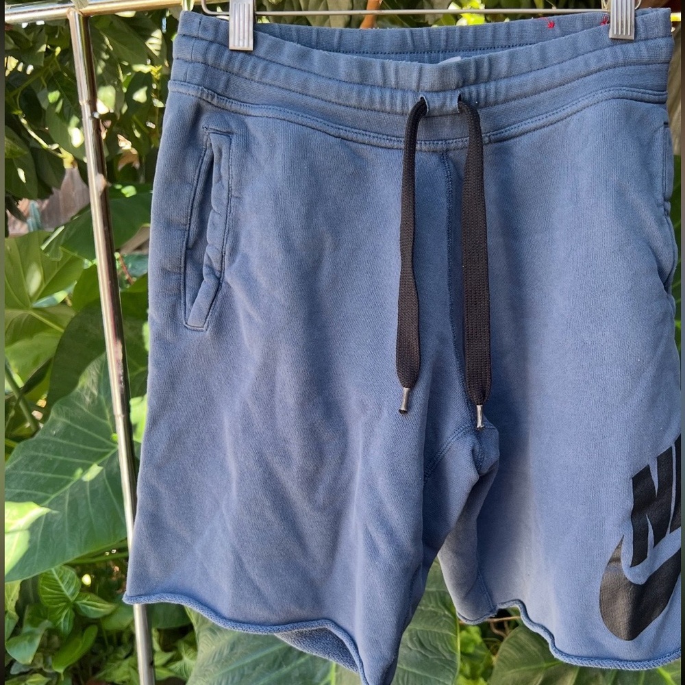 Nike Men's Blue Athletic Shorts with Black Accents